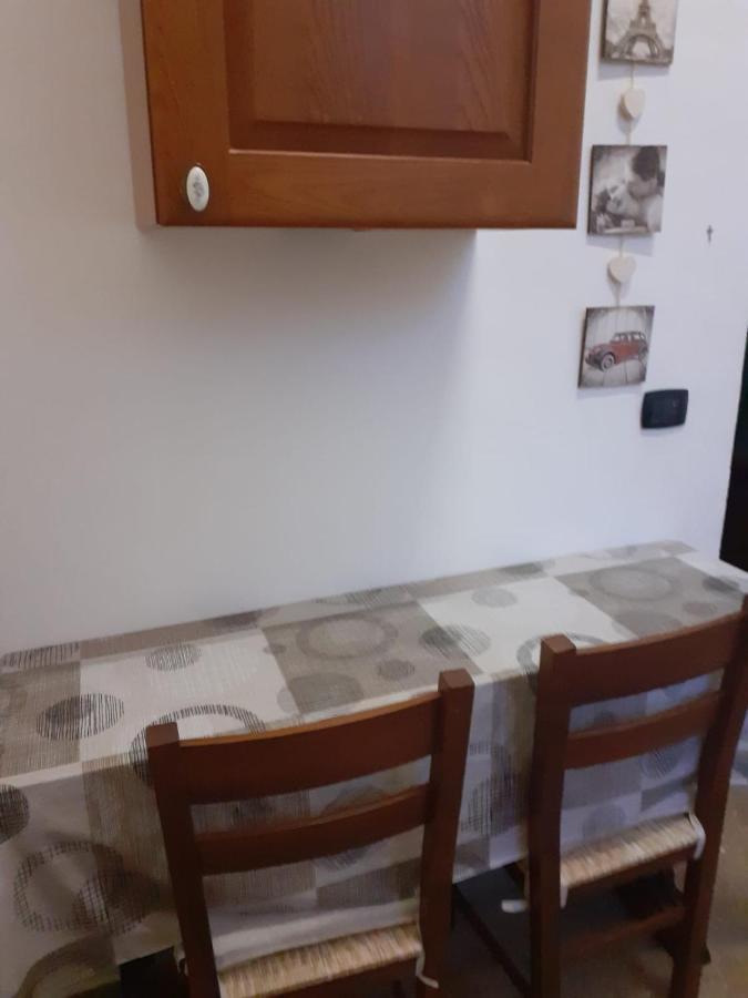 バーリDa Carmela Casa Vacanzeアパートメント エクステリア 写真