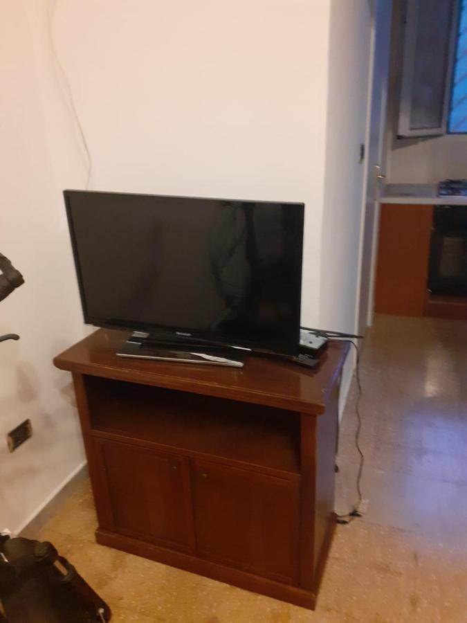 バーリDa Carmela Casa Vacanzeアパートメント エクステリア 写真
